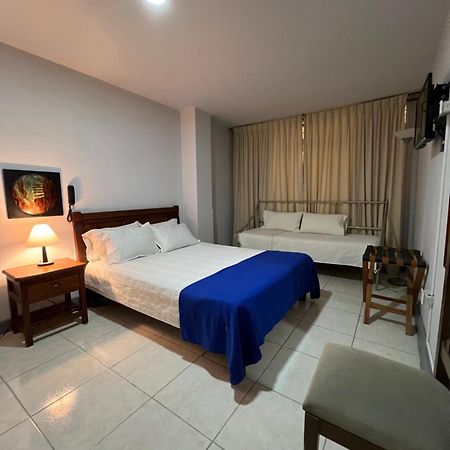 Hotel Armenia Centro Ngoại thất bức ảnh