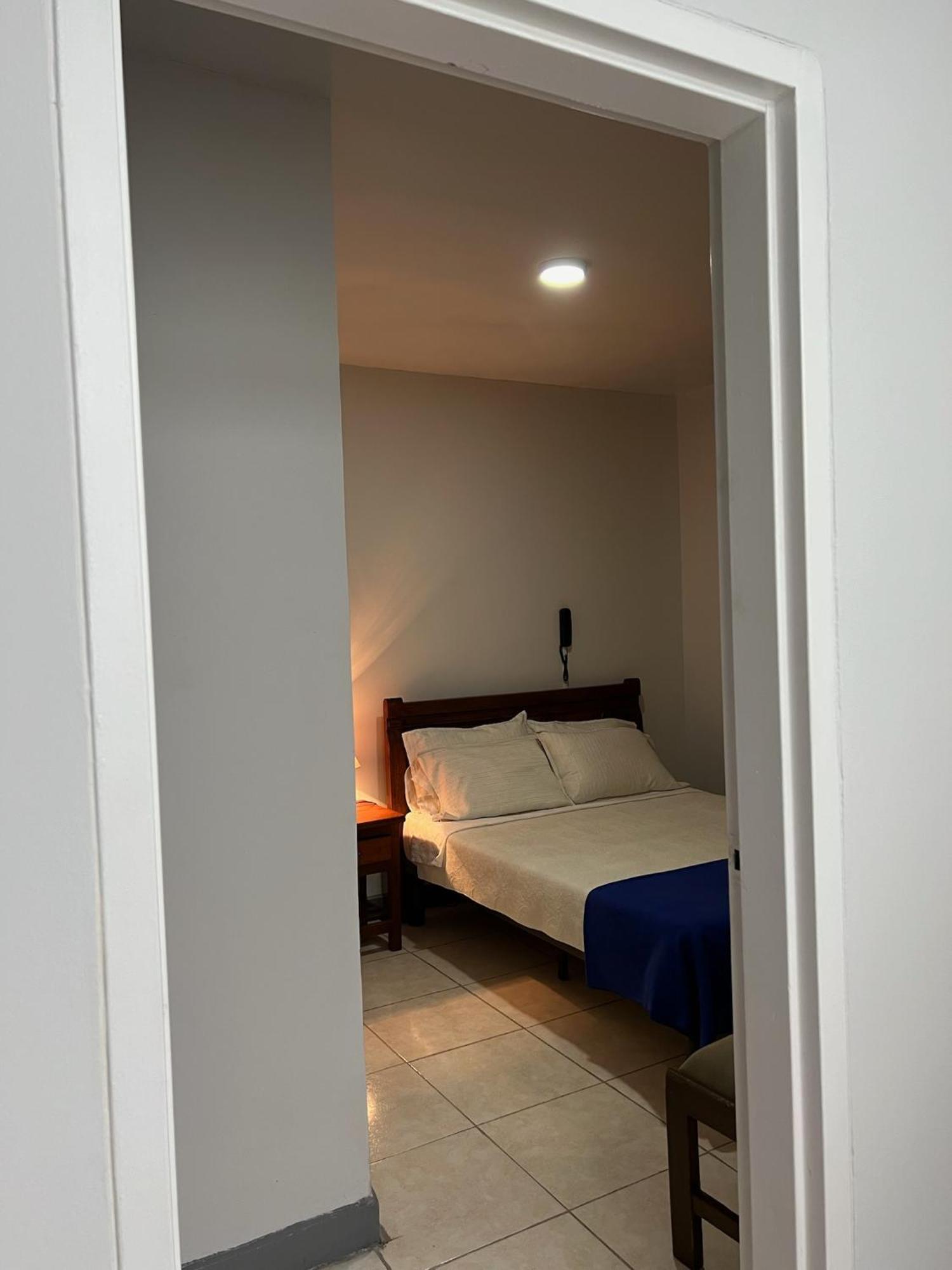 Hotel Armenia Centro Ngoại thất bức ảnh