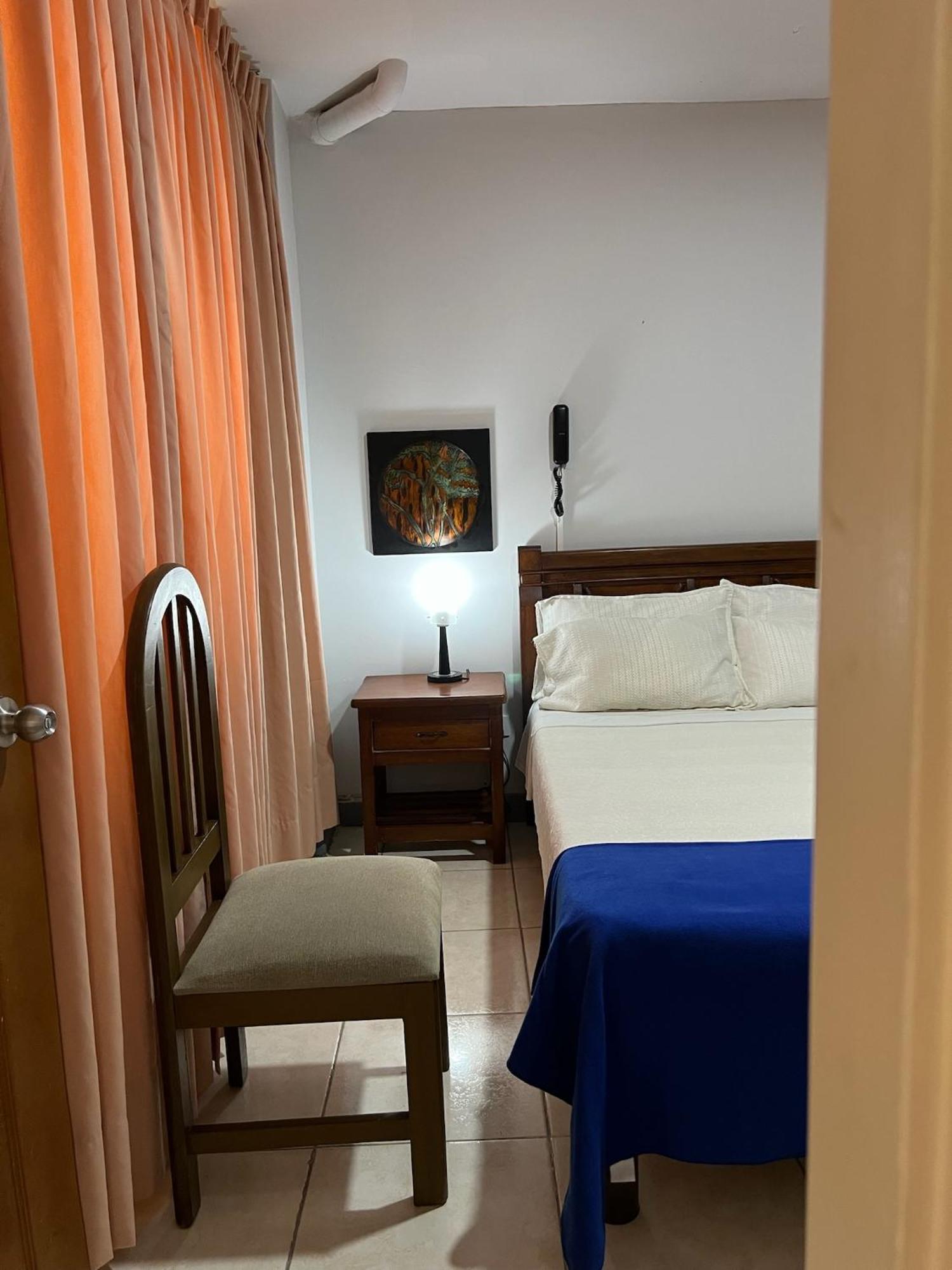 Hotel Armenia Centro Ngoại thất bức ảnh