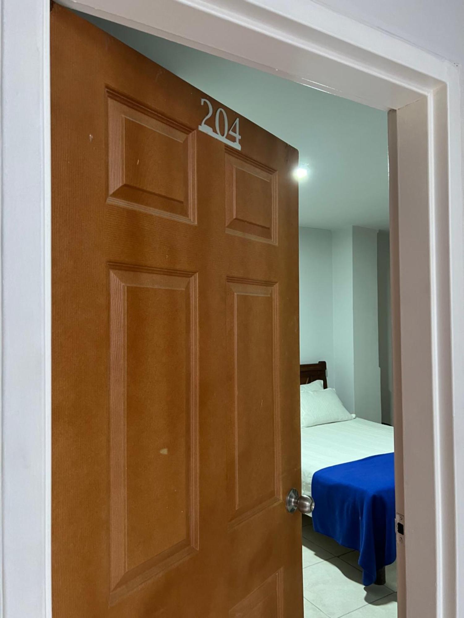 Hotel Armenia Centro Ngoại thất bức ảnh