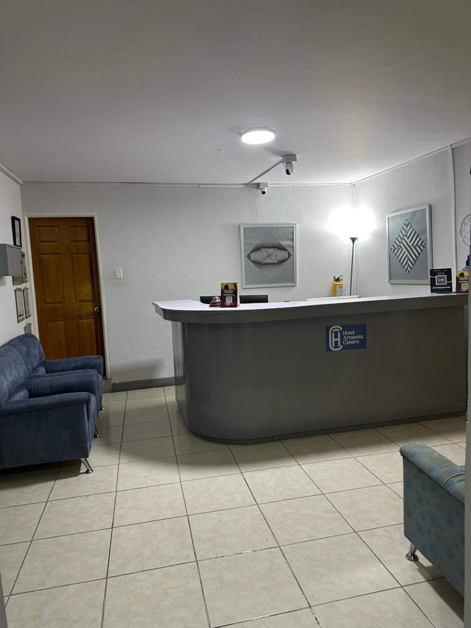 Hotel Armenia Centro Ngoại thất bức ảnh